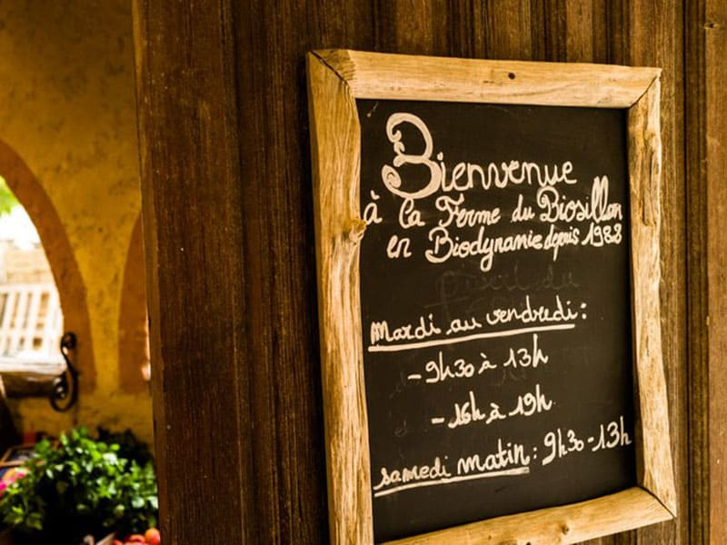 à proximité de la maison de parrain votre location saisonnière l'épicerie fine la ferme du biosillon