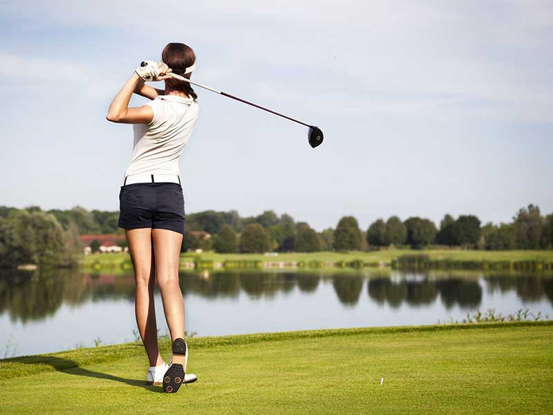 SAINT CYPRIEN GOLF RESORT Le Golf de Saint Cyprien à 5 minutes de la Maison de Parrain